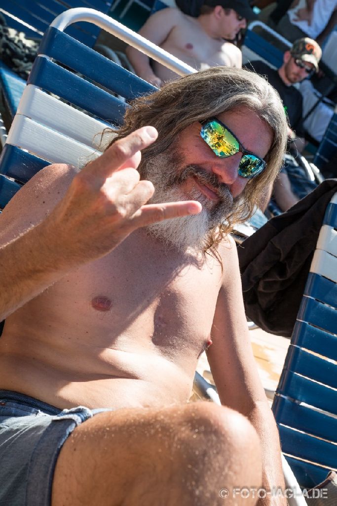 70000 Tons of Metal 2014 ::. Pooldeck impression