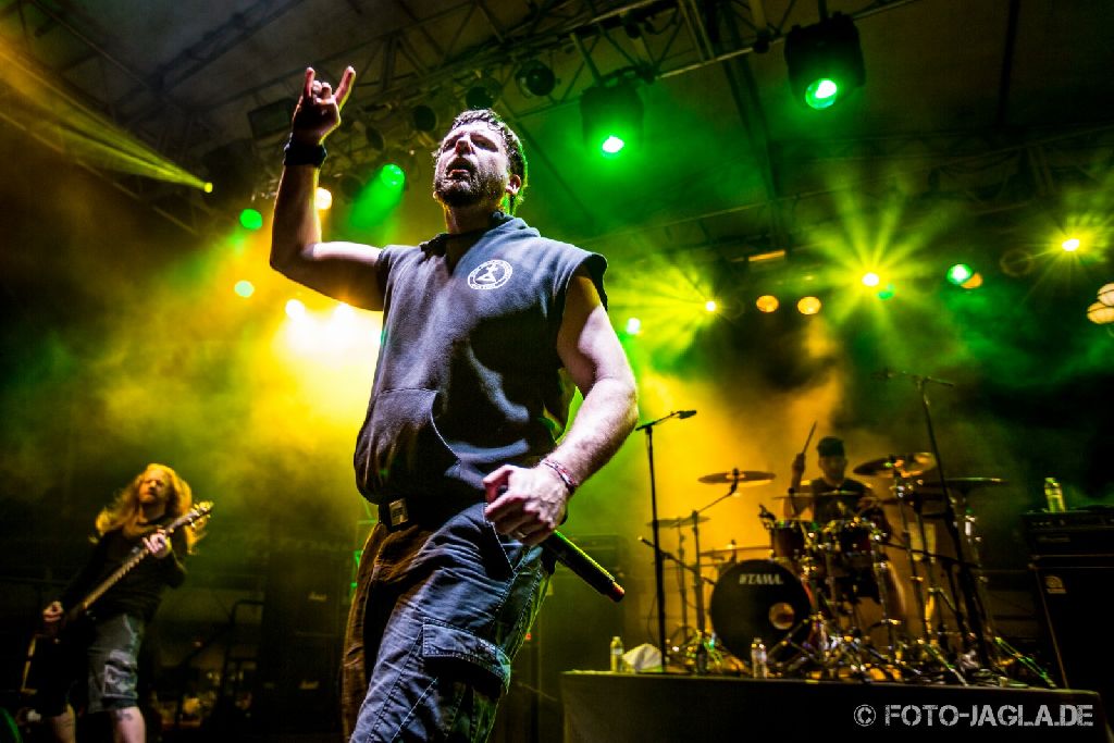 70000 Tons of Metal 2014 ::. Unearth