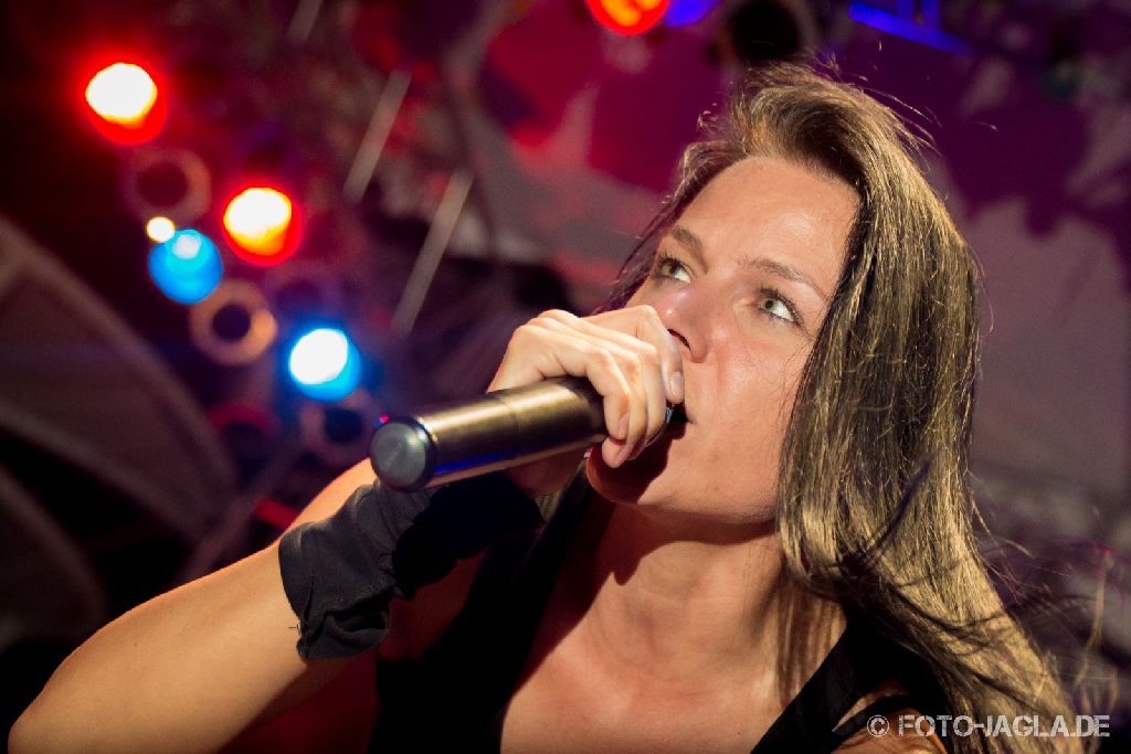 70000 Tons of Metal 2014 ::. Britta G�rtz, Cripper