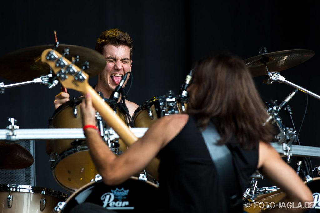 Metaldays 2014 ::. Space Unicorn On Fire