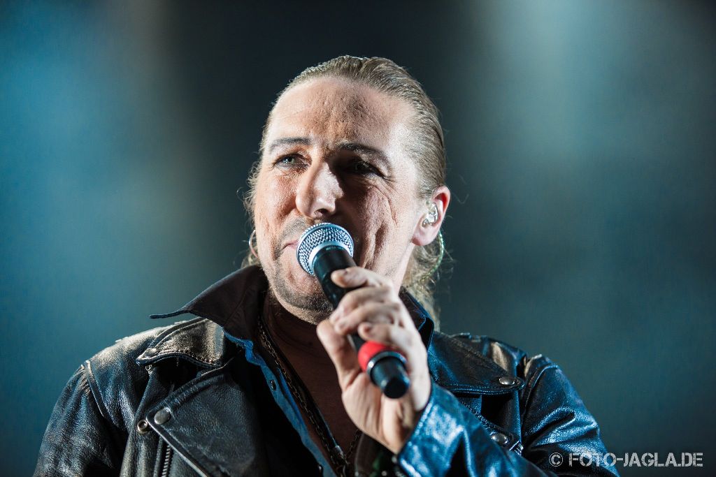 70000 Tons of Metal 2015 ::. Therion