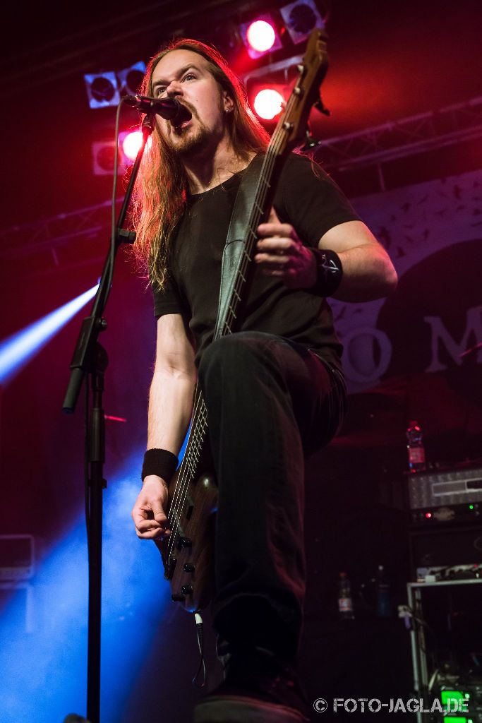 Insomnium als Vorband auf dem Ensiferum Konzert am 28.03.2015 im Tivoli in Bremen