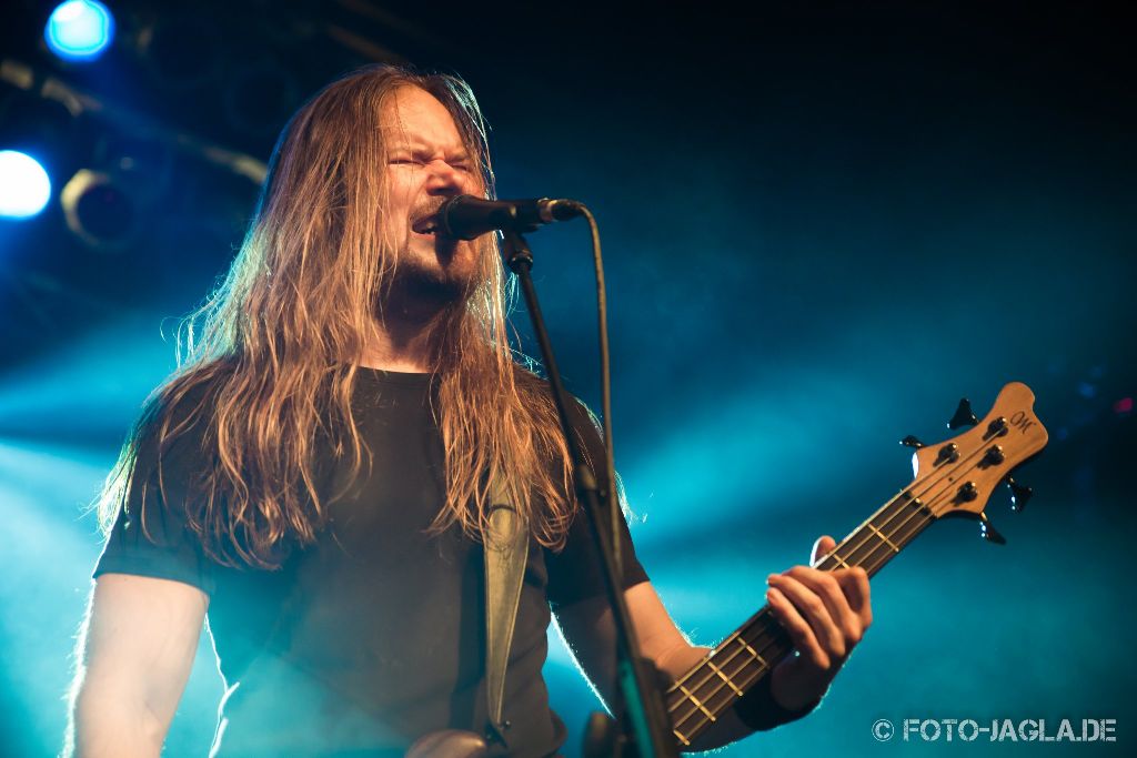 Insomnium als Vorband auf dem Ensiferum Konzert am 28.03.2015 im Tivoli in Bremen