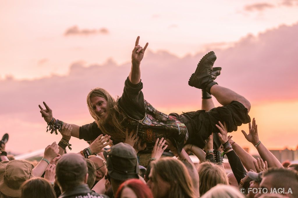 Impressionen w�hrend Kataklysm auf dem Rockharz 2015