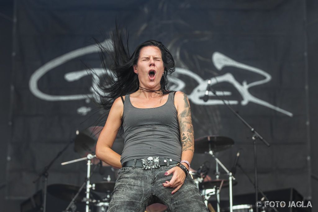Cripper (Britta G�rtz) auf dem Rockharz 2015