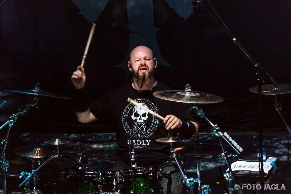 Xandria als Support-Band auf der Wolfsn�chte Tour 2015 von Powerwolf am 06.09.2015 im Gebroeders De Nobel in Leiden