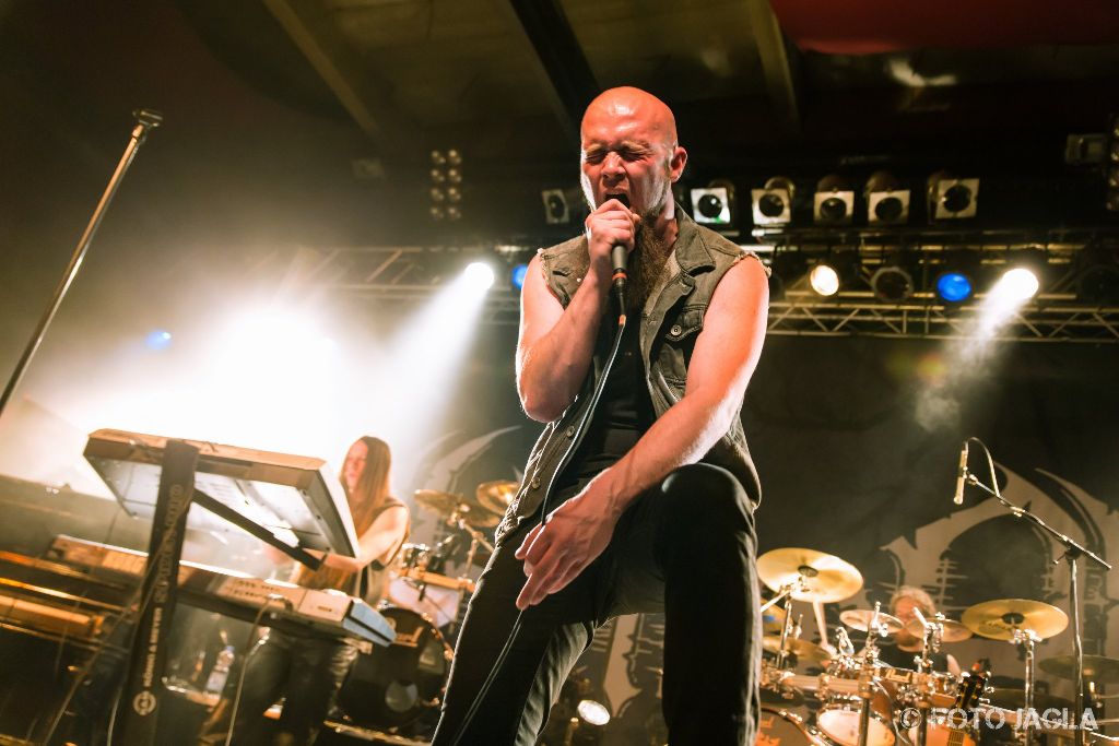 Heidra als Support-Act auf der Ensiferum �The Return Of The One Man Army� Tour am 20.04.2016 in K�ln (Live Music Hall)