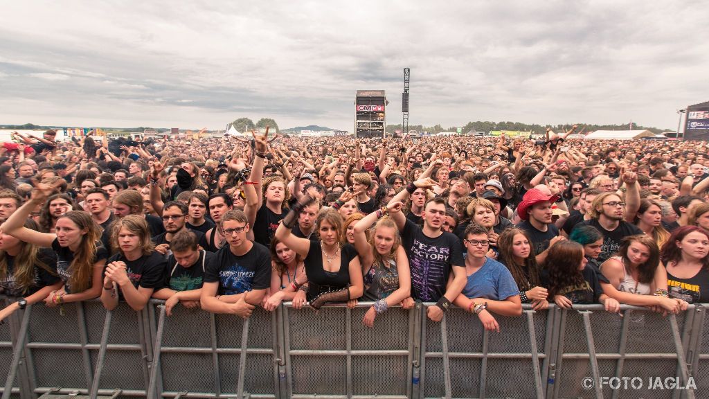 Crowd @ EQUILIBRIUM auf dem Summer Breeze 2016 in Dinkesb�hl (Pain Stage)