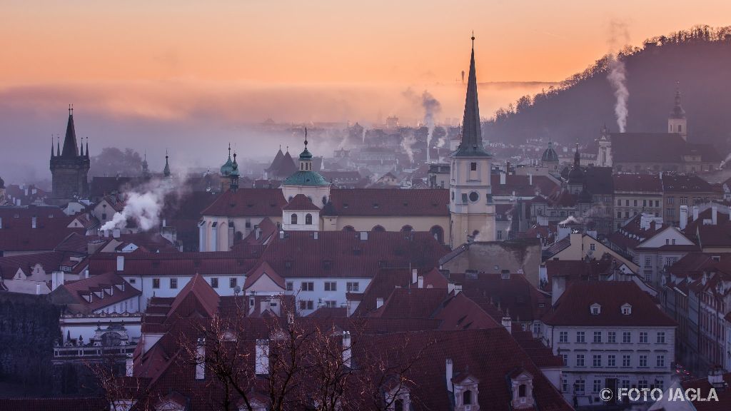 Blick �ber die kalten D�cher von Prag
