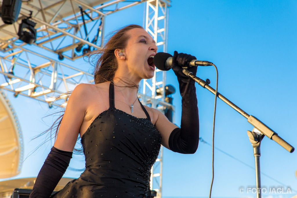 70000 Tons Of Metal 2017
Haggard auf der Pooldeck-Stage