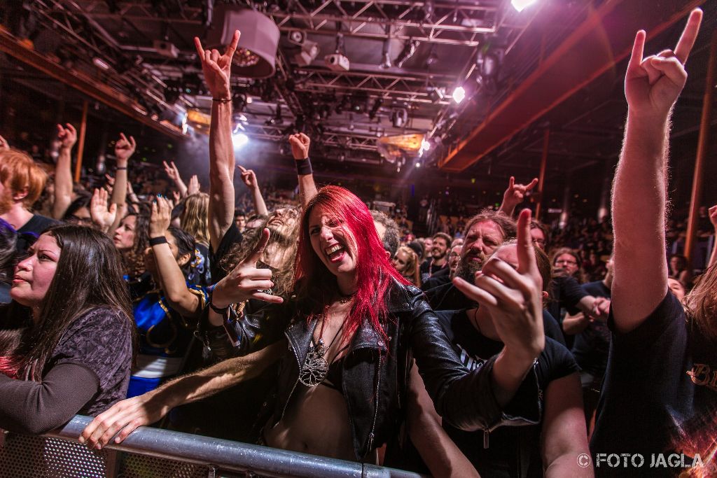 70000 Tons Of Metal 2017
Equilibrium im Studio B - Ice Rink