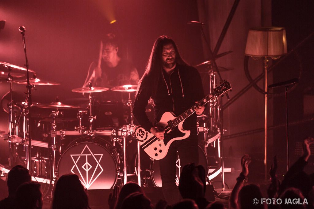 In Flames (Niclas Engelin)
Christuskirche in Bochum am 23.03.2017