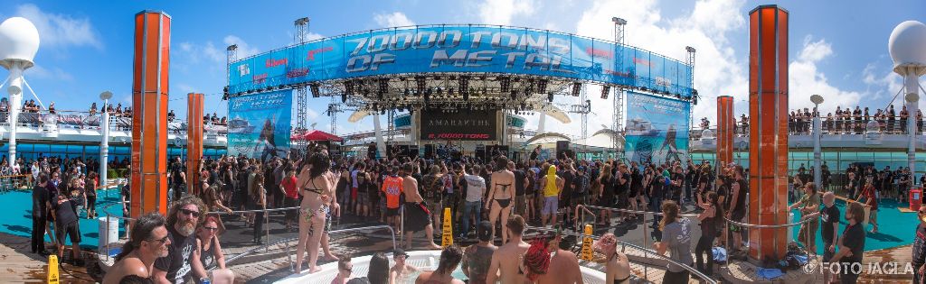 70000 Tons Of Metal 2017
Amaranthe auf der Pooldeck-Stage