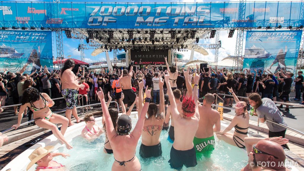 70000 Tons Of Metal 2017
Amaranthe auf der Pooldeck-Stage