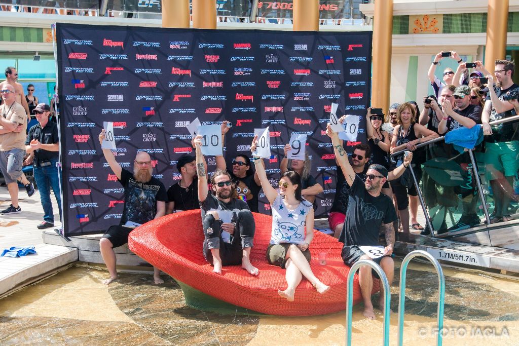 70000 Tons Of Metal 2017
Belly Flop Contest auf dem Pooldeck