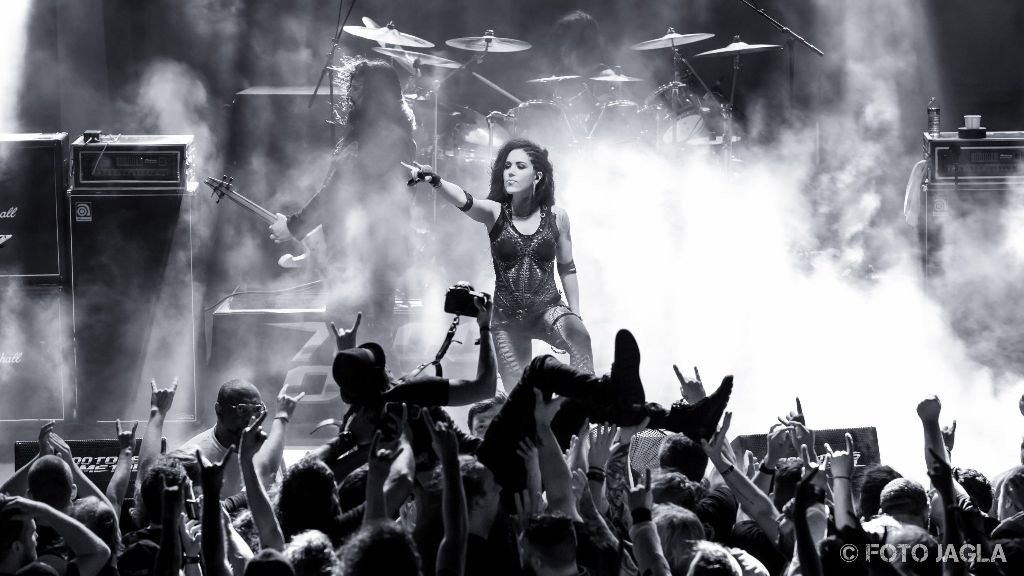 70000 Tons Of Metal 2017
Arch Enemy auf der Pooldeck-Stage