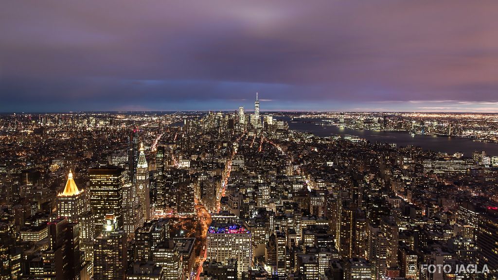 New York
On top of the Empire State Building
Januar 2017