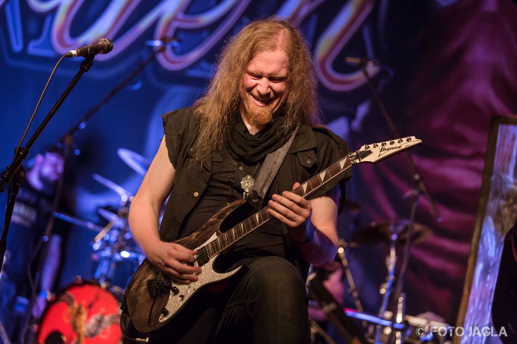 ORDEN OGAN
Gunmen Tour
08. Juli 2017 im Abenteuerland 