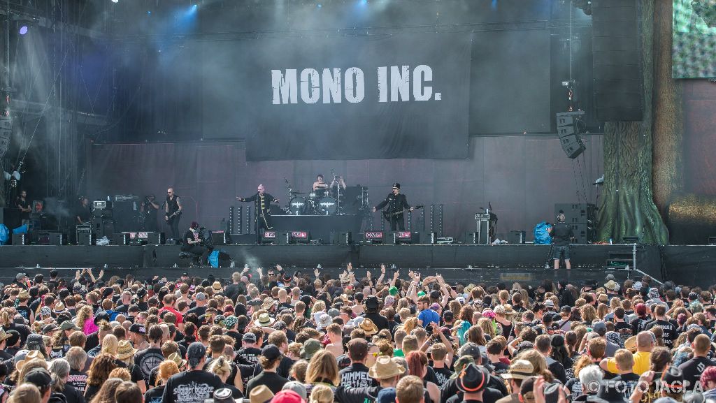 Summer Breeze Open Air 2017 in Dinkelsb�hl
MONO INC. auf der Breeze Stage