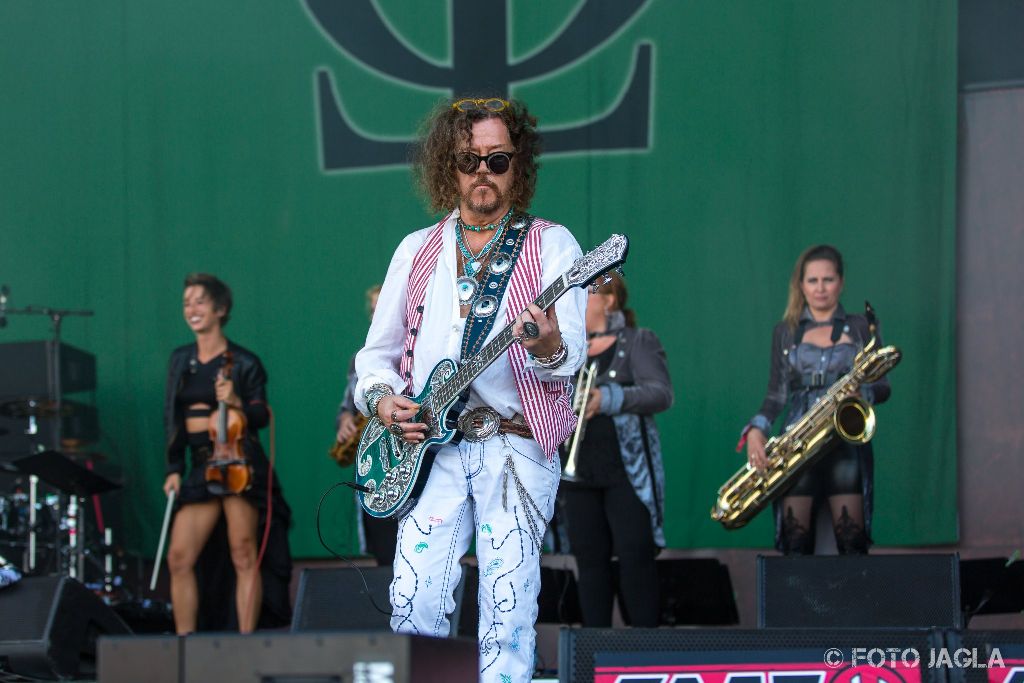 Summer Breeze Open Air 2017 in Dinkelsb�hl
KNORKATOR auf der Breeze Stage