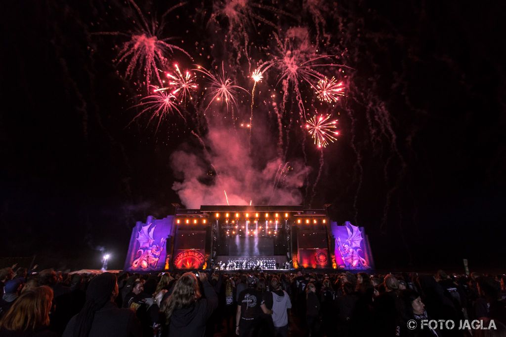 Summer Breeze Open Air 2017 in Dinkelsb�hl
Abschlussfeuerwerk nach KORN