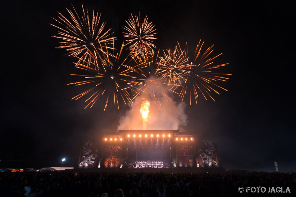 Summer Breeze Open Air 2017 in Dinkelsb�hl
Abschlussfeuerwerk nach KORN