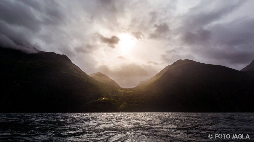 Norwegen 2017 - Geiranger Fjord
Unterwegs mit dem Kajak durch die Fjord-Landschaft