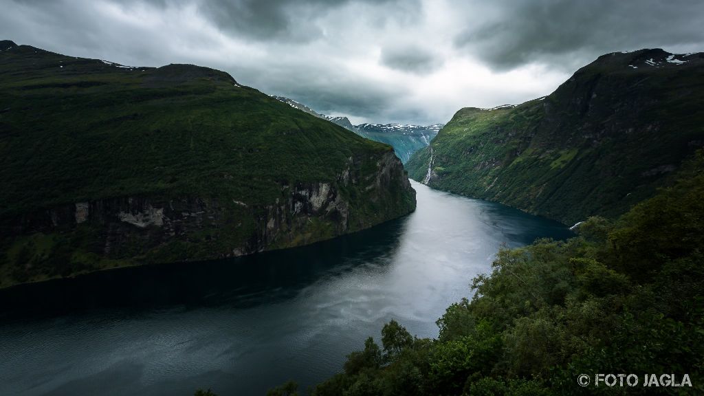 Norwegen 2017 - Geiranger Fjord
Blick vom Aussichtspunkt �rnesvingen