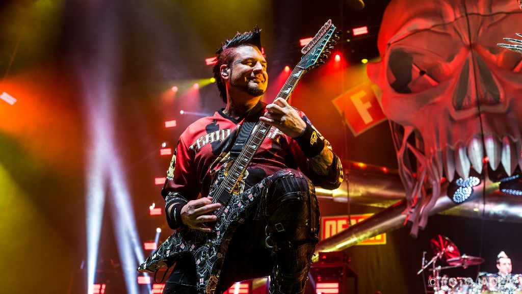 Five Finger Death Punch
K�nig-Pilsener Arena in Oberhausen am 24.11.2017