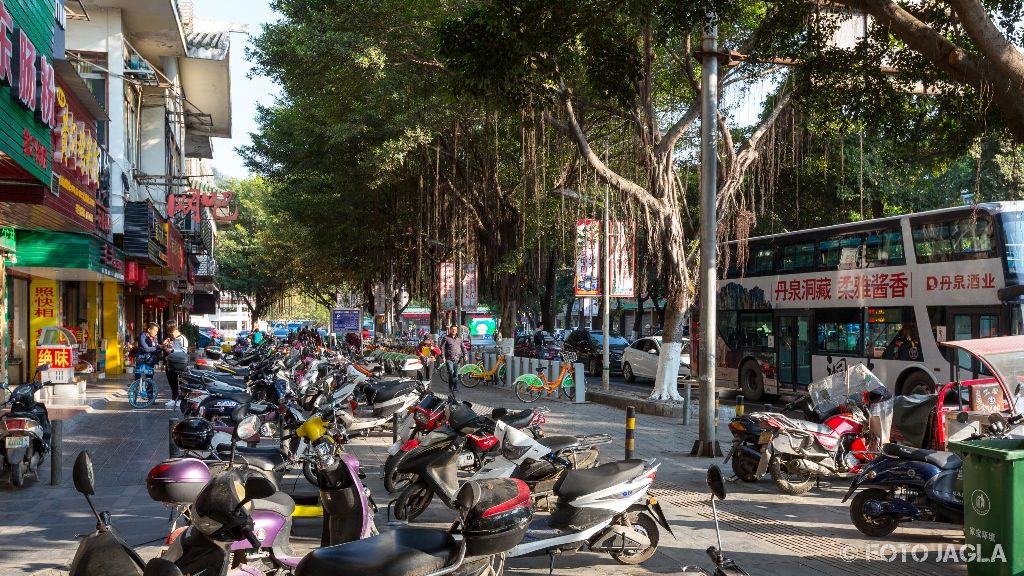 China - Guilin
Impression der Stra�e