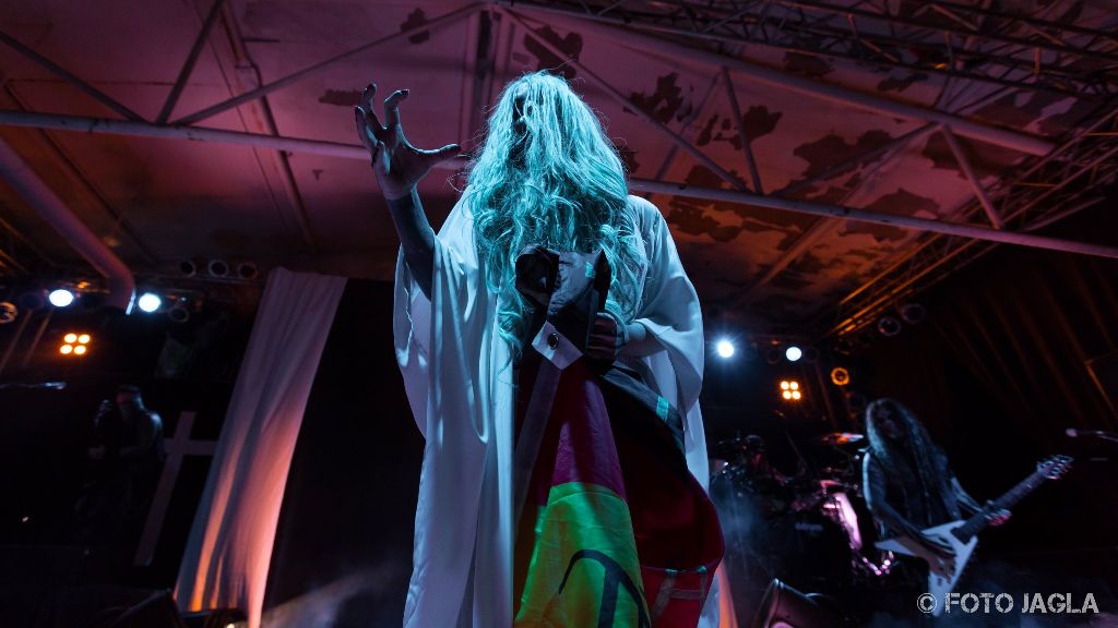 IN THIS MOMENT (Maria Brink)
Ritual Tour
12.06.2018 in K�ln, Essigfabrik