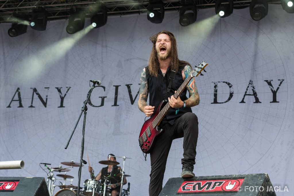 Summer Breeze Open Air 2018 in Dinkelsb�hl (SBOA)
Any Given Day er�ffnen die T-Stage