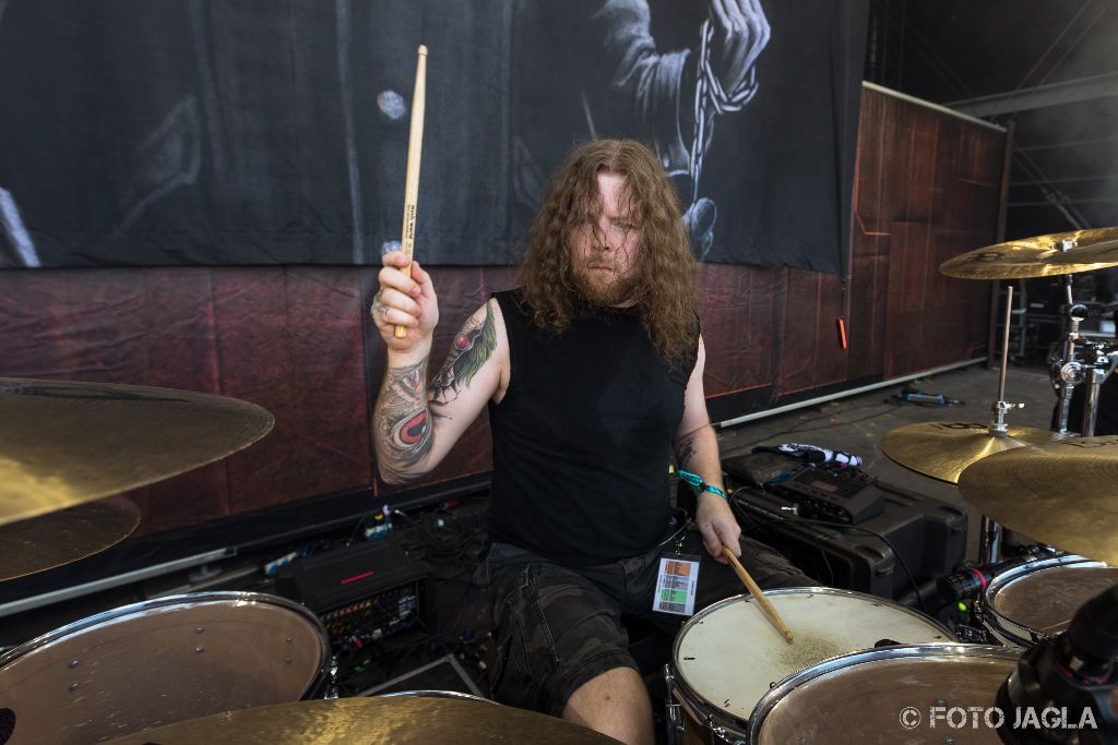 Summer Breeze Open Air 2018 in Dinkelsb�hl (SBOA)
Orden Ogan auf der Main Stage
Schlagzeuger Dirk Meyer-Berhorn