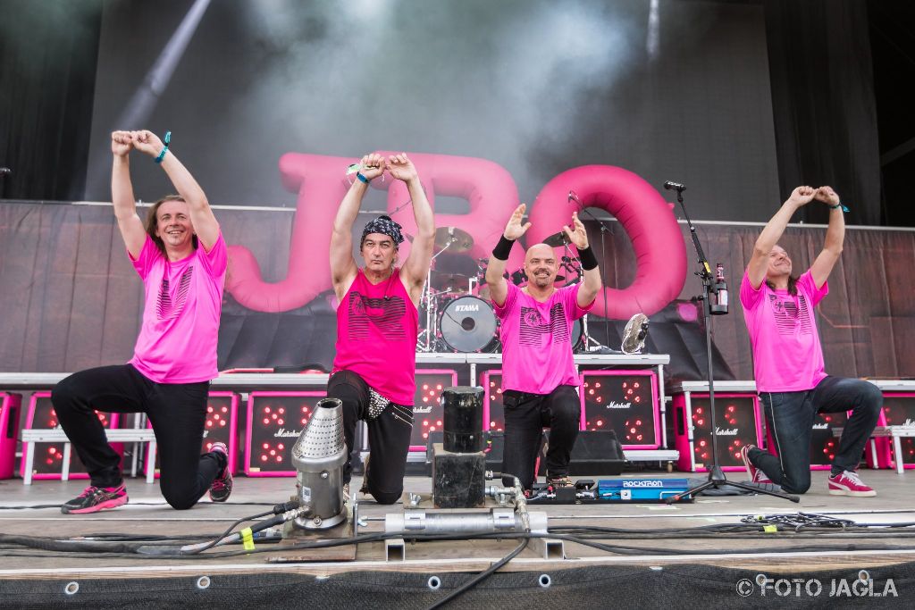 Summer Breeze Open Air 2018 in Dinkelsb�hl (SBOA)
J.B.O. auf der Main Stage