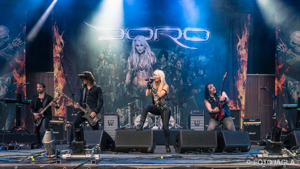 Summer Breeze Open Air 2018 in Dinkelsb�hl (SBOA)
Doro auf der Main Stage