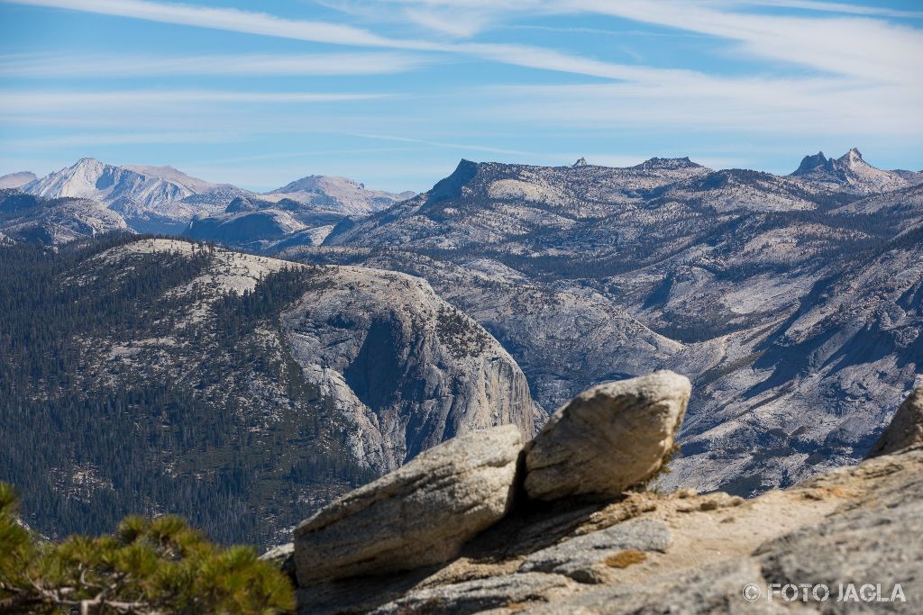 Kalifornien - September 2018
Ausblick vom Sentinel Dome
Yosemite National Park - Yosemite Valley, Mariposa Country
