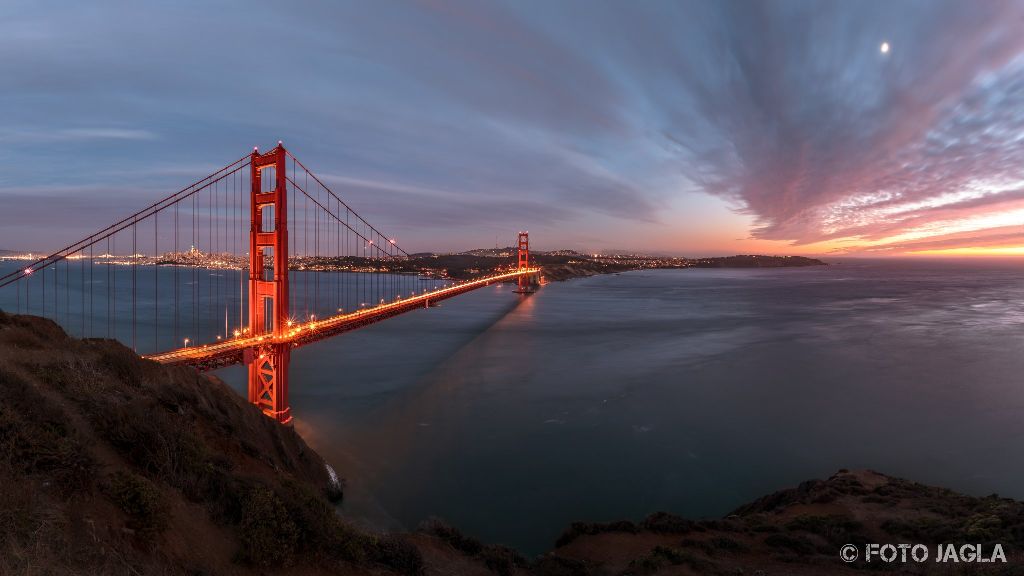 Kalifornien - September 2018
Sonnenuntergang an der Golden Gate Bridge
San Francisco - Battery Spencer
