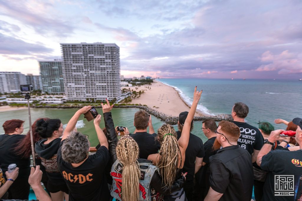 70000 Tons of Metal 2019
Pooldeck impression during depature