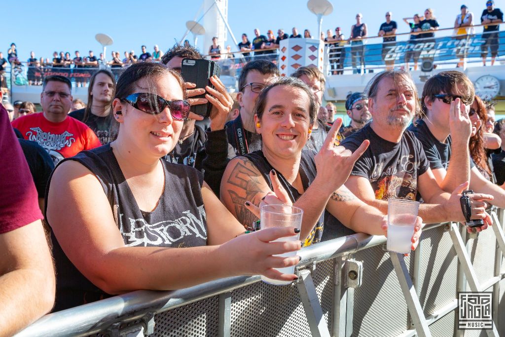 70000 Tons of Metal 2019
Crowd @ Subway To Sally - Pooldeck Stage