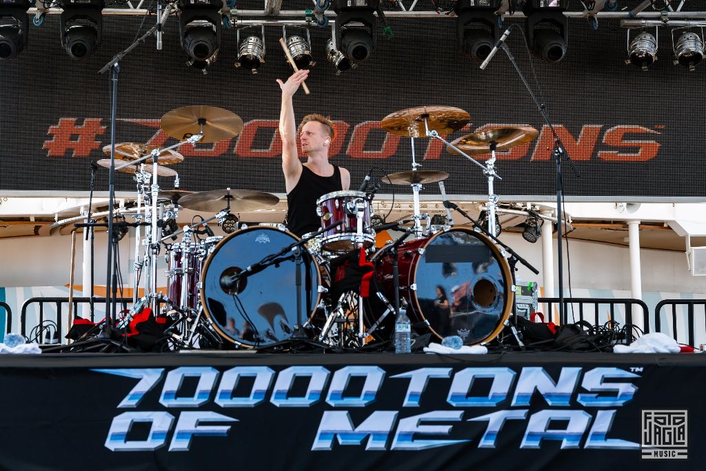 70000 Tons of Metal 2019
Subway To Sally - Pooldeck Stage