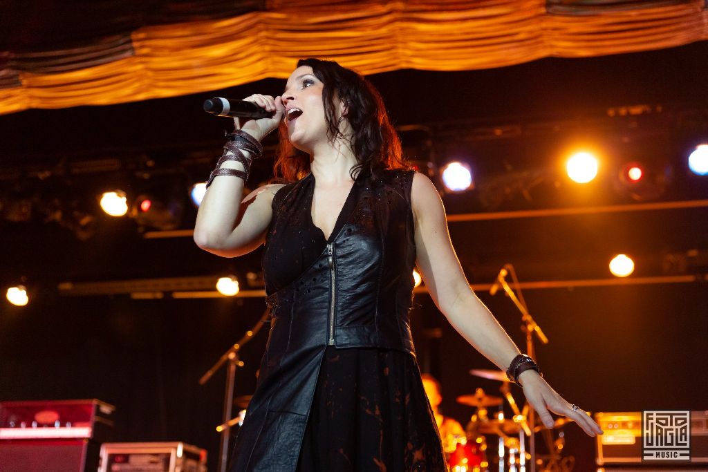 70000 Tons of Metal 2019
Van Canto - Studio B (Ice Rink)