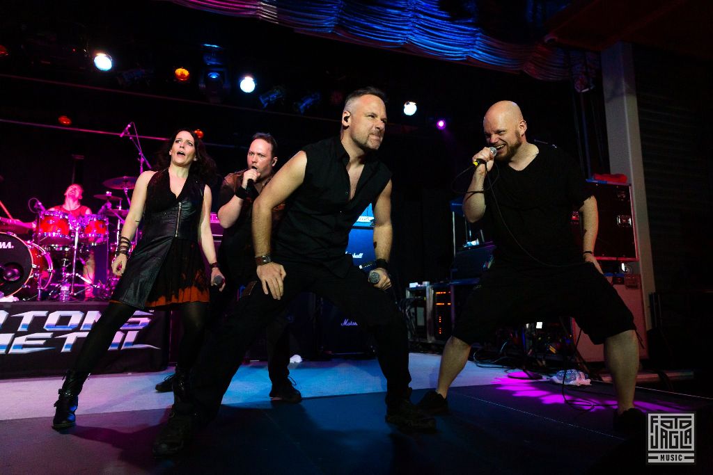 70000 Tons of Metal 2019
Van Canto - Studio B (Ice Rink)