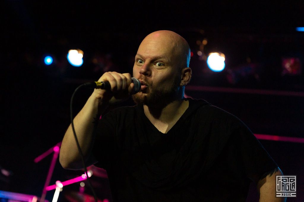 70000 Tons of Metal 2019
Van Canto - Studio B (Ice Rink)