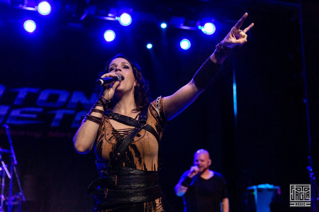 70000 Tons of Metal 2019
Van Canto - Royal Theater