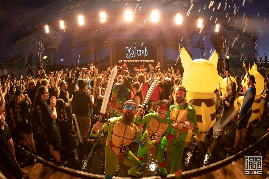 70000 Tons of Metal 2019
Pooldeck Impression