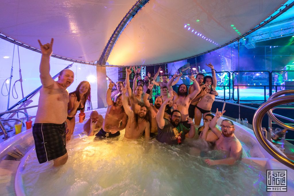 70000 Tons of Metal 2019
Pooldeck Impression