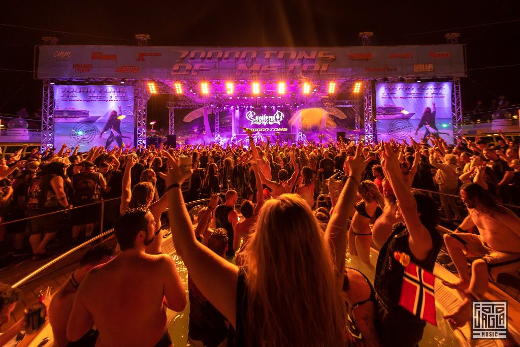 70000 Tons of Metal 2019
Pooldeck Impression