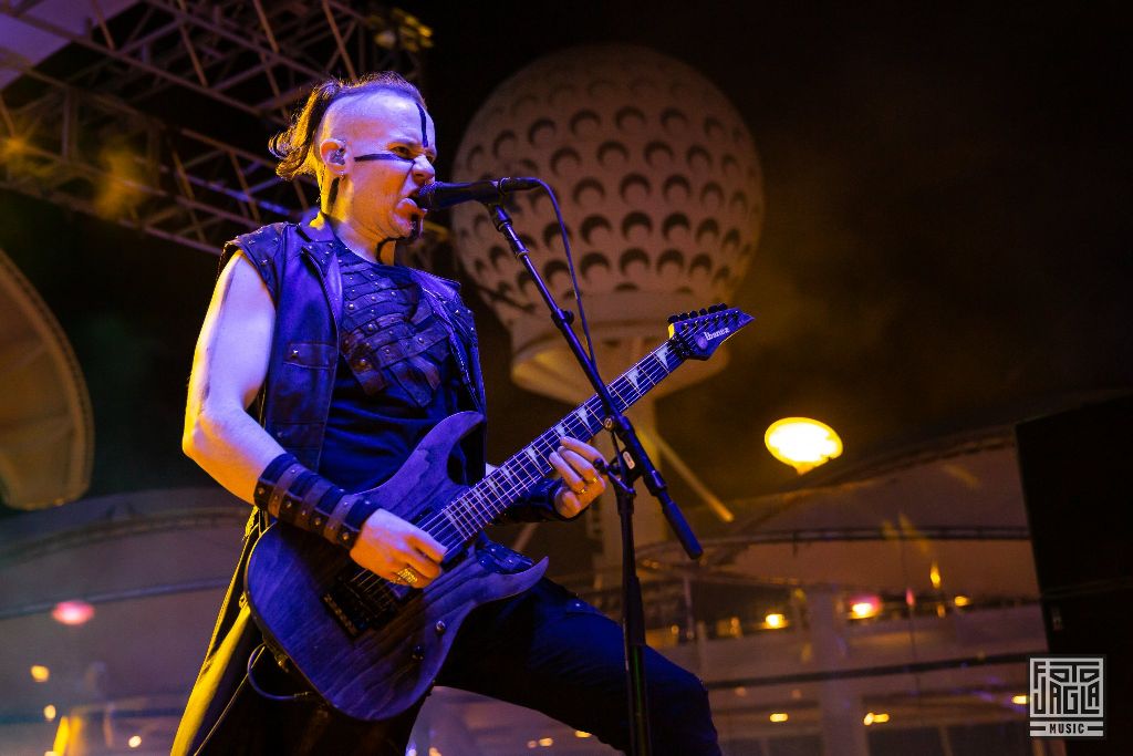 70000 Tons of Metal 2019
Ensiferum - Pooldeck Stage