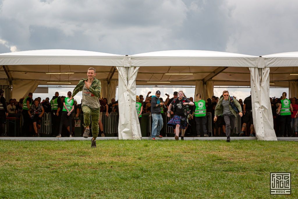Summer Breeze Open Air 2019 in Dinkelsb�hl (SBOA)
Die Tore zum Infield werden ge�ffnet