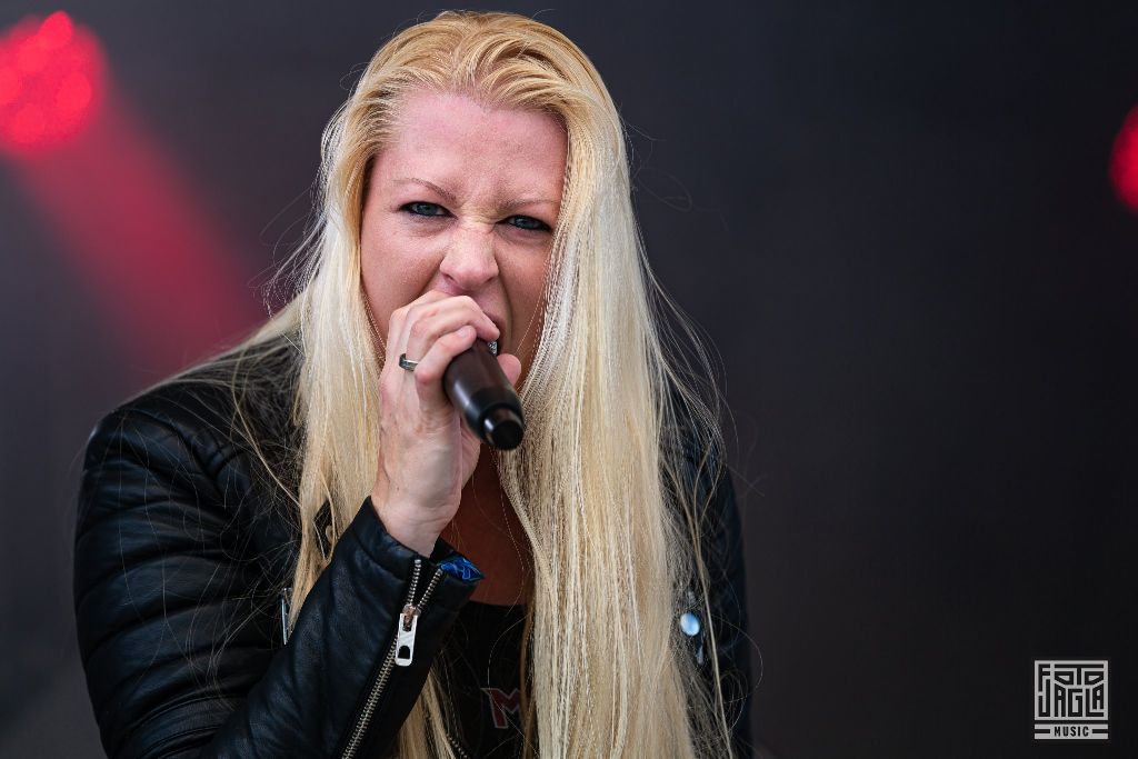 Summer Breeze Open Air 2019 in Dinkelsb�hl (SBOA)
Izegrim auf der Wera Tool Rebel Stage